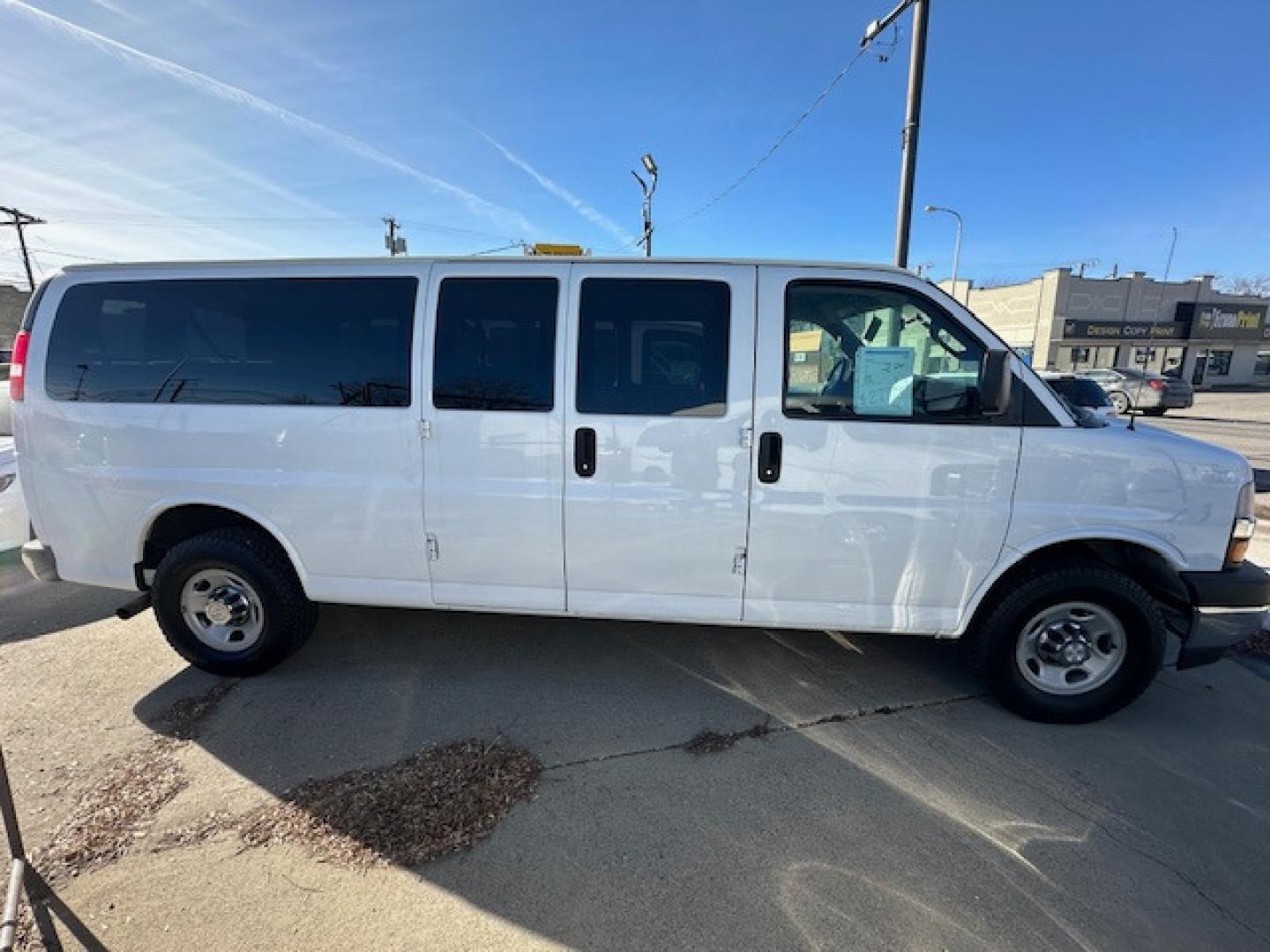 2017 White /GRAY Chevrolet Express LT (1GAZGPFG3H1) with an 6.0 engine, Automatic transmission, located at 3200 1st Avenue North, Billings, MT, 59101, (406) 245-9055, 45.779270, -108.510742 - Super Hard to Find Chevrolet 1 Ton 15 Passenger Van with Low Mileage! Power Windows, Power Door Locks, Tilt Cruise Control, Rear Air Conditioning & Heat, Tow Hitch, Privacy Glass and Only 72,700 Miles. Car Fax Dealer. Auto Brokers of Montana/AA&A Auto Rental/Fox Car Rental Billings - Photo#7